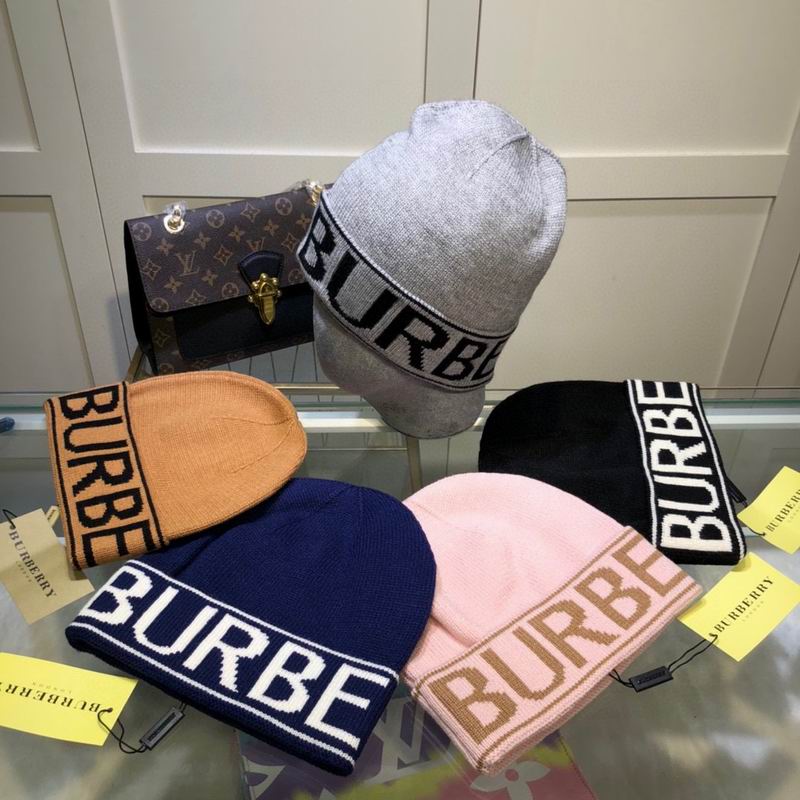 26 Burberry Hat 075